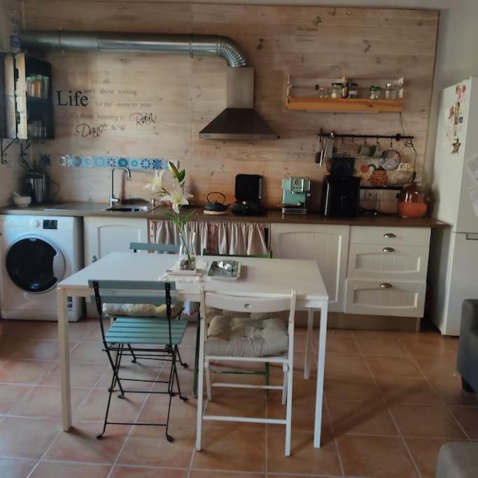 Casita Mona Y Acogedora Apartment Alaquas Ngoại thất bức ảnh